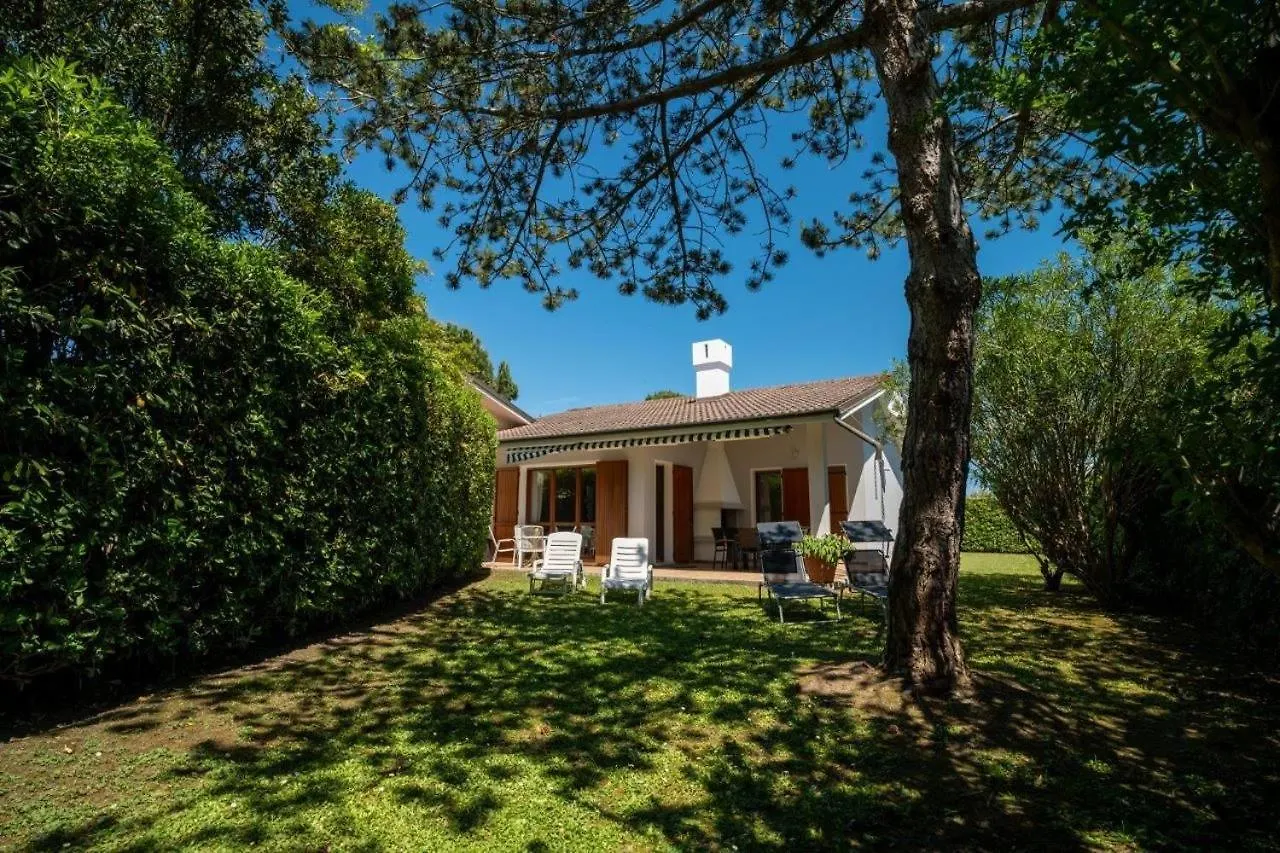 Leccio Villa Albarella Island