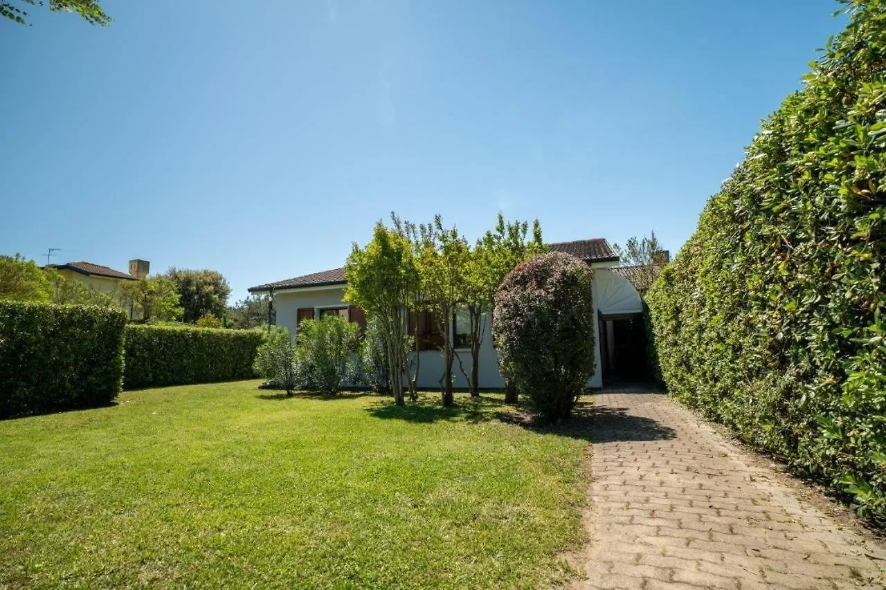 Leccio location